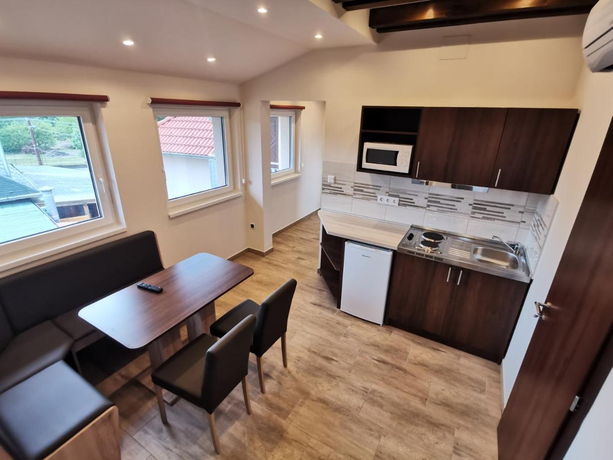 Termal Apartmanhaz Veresegyhaz Luaran gambar