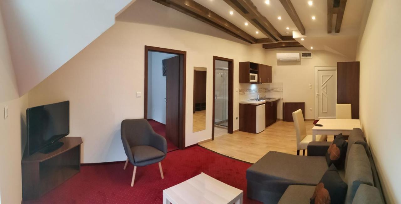 Termal Apartmanhaz Veresegyhaz Luaran gambar