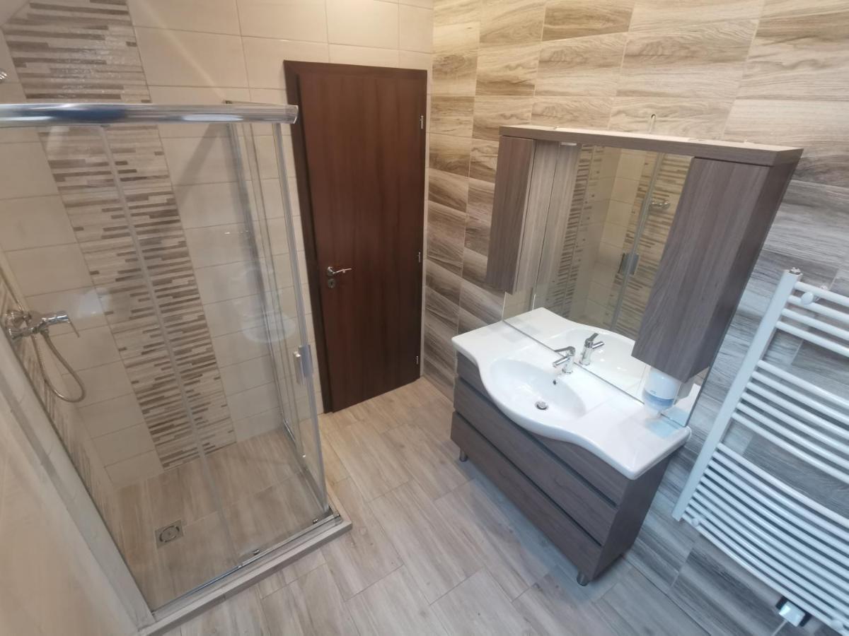 Termal Apartmanhaz Veresegyhaz Luaran gambar